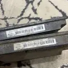 عندي كمبيوتر فورد اثنين من 2005 إلى 2006
