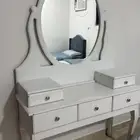 اثاث تسريحه