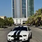 موستنق