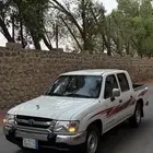 هايلوكس 2004 مخزن