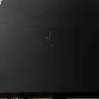 سوني 4 معها العاب مثل فيفا23فورتنايت وروكت ليق وشنطه مليانه