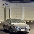 ازيرا 2021 سمارت 6 سلندر بنزين نظيفه جدا  ( الوكيل سعودي )