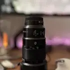 عدسة سوني 90 مم ماكرو  مع الكرتون الاصلي