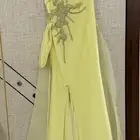 فستان للبيع لبسه وحده