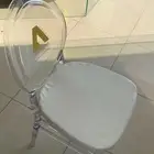 كراسي شفافه للبيع