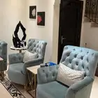 كنب في حالة ممتازة لام يستخدم مع الطاولات