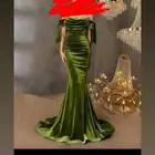 فستان للبيع جديد