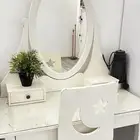 تسريحه مع كرسي