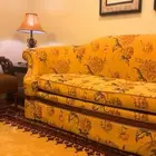 كنب كلاسيك مفروشات العمر