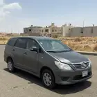 انوفا 2014 نضيف للبيع