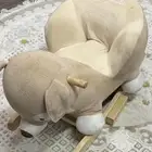 طاولة تغيير و مشاية اطفال و سجاد
