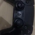 يد سوني 5 سوداء