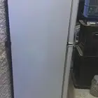 ثلاجه وسط حق غرفه