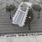 طاولة للبيع مع خدمة