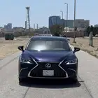 لكزس 2023 هايبرد