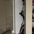 طاولة مكتبية وسيعه و مريحه جدا