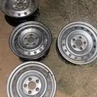 للبيع جنوط بلد هايلكس مقاس 15