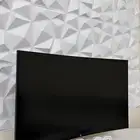 للبيع شاشة قيمنق وطاوله حرف L وكرسي قيمنق