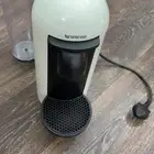 اله قهوه كبسولات من نيسبريسو إسينزا ميني(ضمد)