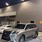 جيب لكزس 2018