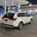 ميتسوبيشي اوتلاندر 2022