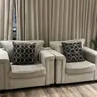 كنب من مفروشات العمر