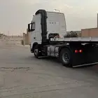 تريله سطحه متواجده في حفرالباطن الى اي تجاه