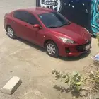 للبيع مازدا 3 موديل 2012