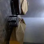 جلسة مع الكنب حقها مع طاولتين مناسبات وطاولة كبيره مع الكنب