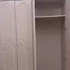 دولاب ملابس كبير