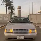 فورد فكتوريا أمريكي 2011