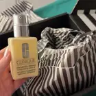 مرطب كلينيك للبشرة المختلطه والجافه 125ML