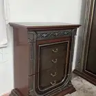 غرفة نوم دولاب وتسريحه وشوفونيرا وسرير للبيع