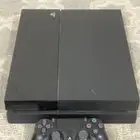 سوني فور للبيع مع يده واغراضه