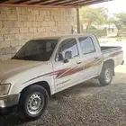 هايلكس موديل 2004