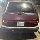 سياره تويوتا بريفيا الموديل .1993