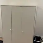 دولاب ملابس