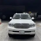 لاندكروزر VXR 2011
