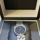 ساعه رادو للبيع شبه جديده تحتاج حجر