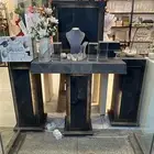 استاندات ملكة وزواج
