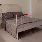 سرير مع مرتبة إيكيا