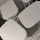 طاوله مستخدمه