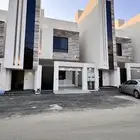 للبيع روف علوي بملحق ابها المحاله حى الزهور