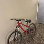 سيكل للبيع سمح وعجل التعشيق خربان