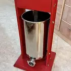 جهاز حشو نقانق