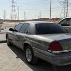 فورد فكتوريا 2000