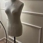 مانيكان للبيع