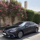 لكزس ES-300 2025 هايبرد شبه جديده