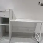 مكتبه للبيع اثنتان السبب غير استخدام