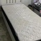 سرير ومرتبه